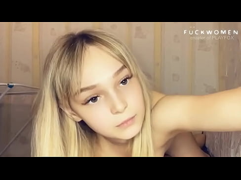 ❤️ Gabar dugsi oo aan dhergin ayaa siisa saaxiibkeed lacag la'aan afka ah ️❌  anaga